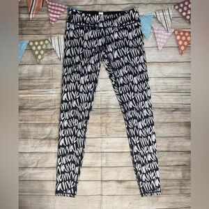 Ivivva sz 14 black white writing leggings